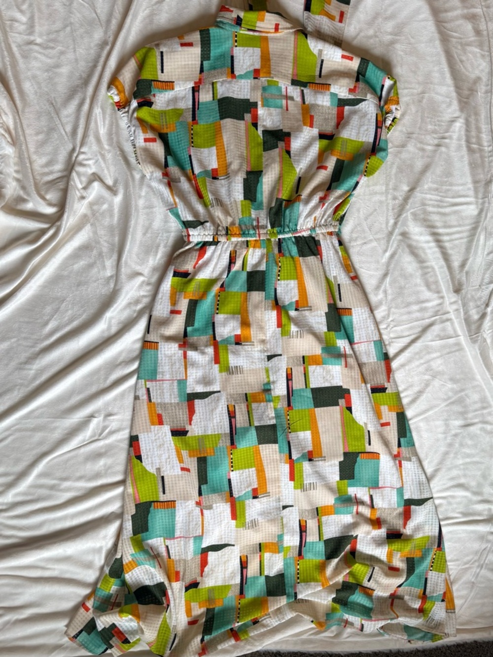 Geometric Print Collared Midi Shirt Dress in Multi-Color - Picture 4 of 6